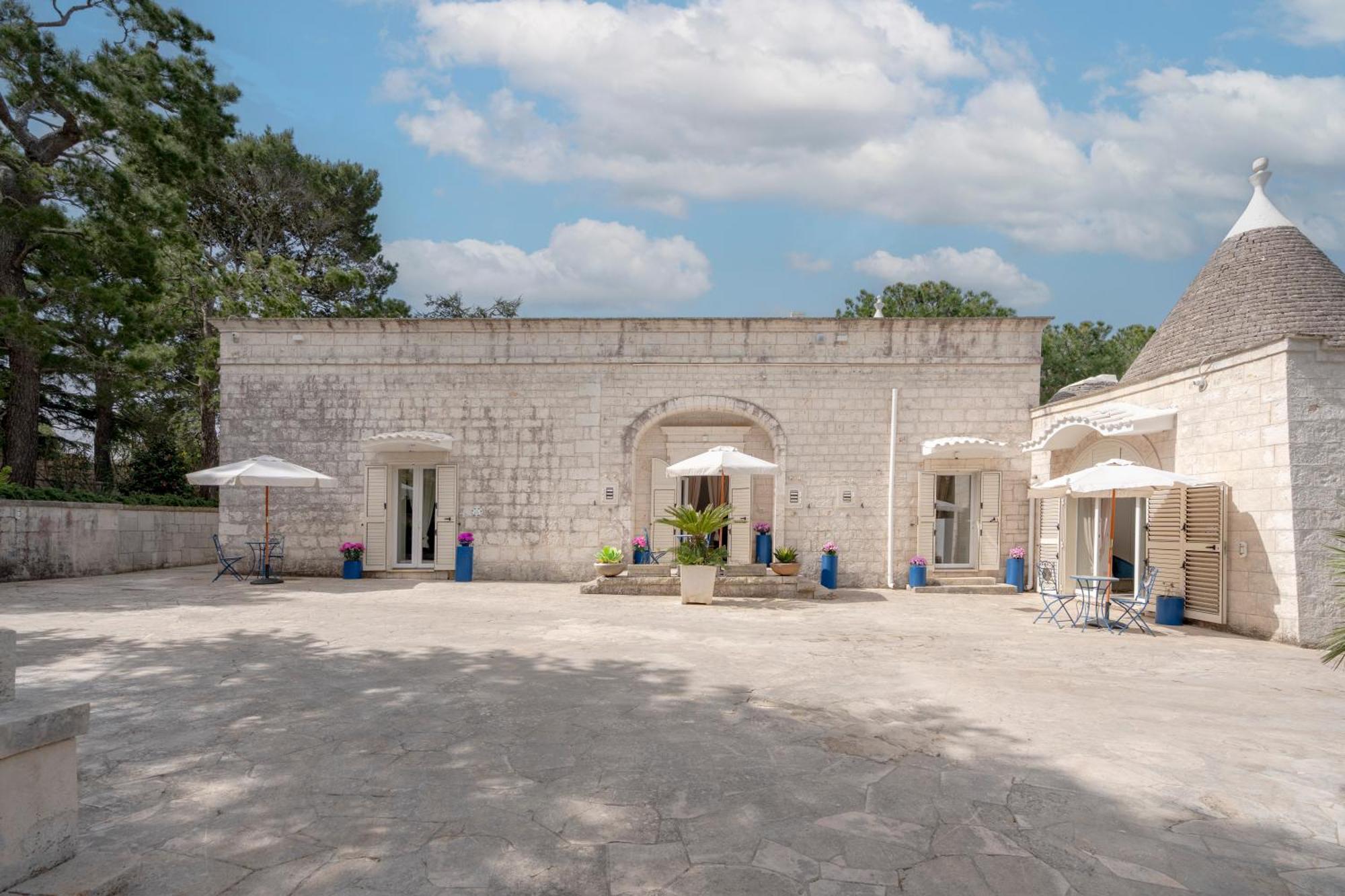 Borgo Lucia Villa เซลวา ดิ ฟาซาโน ภายนอก รูปภาพ